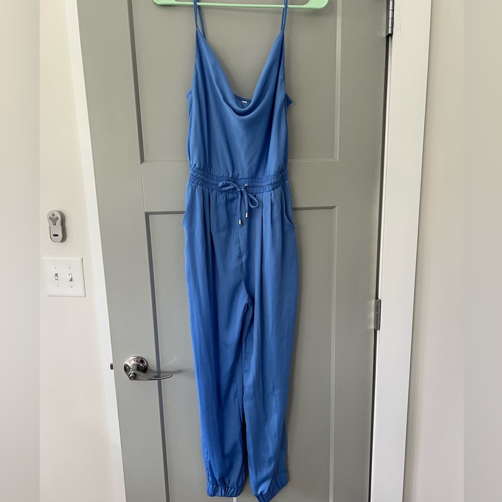 Tie jumpsuit